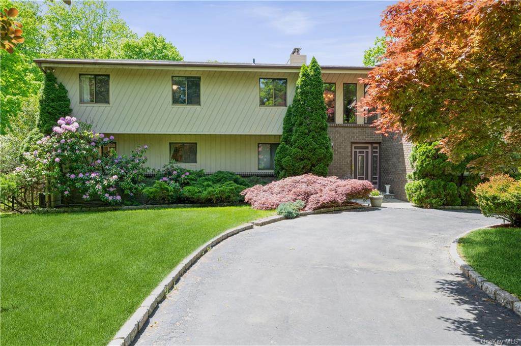 28 Chestnut Ridge Road - Photo 1