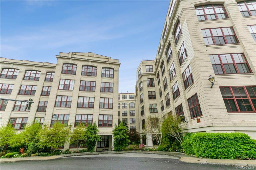 1 Scarsdale Road - Photo 1