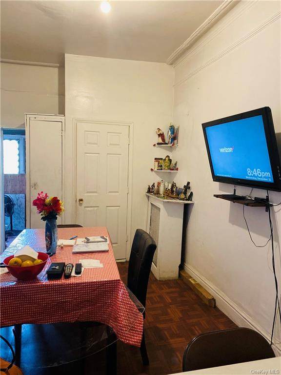 313 Locust Avenue - Photo 1