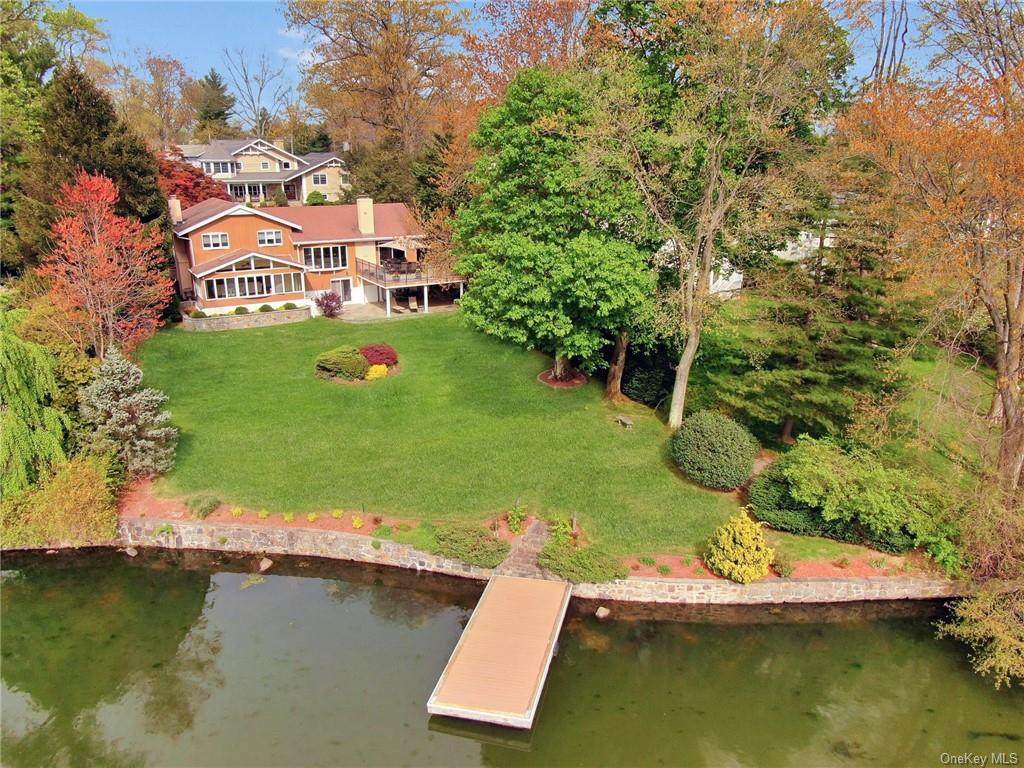 36 Lakeshore Drive - Photo 1