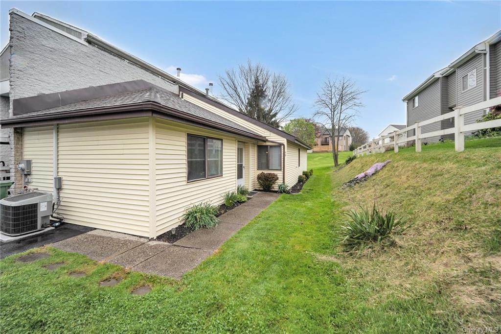 59 Country Club Drive - Photo 1