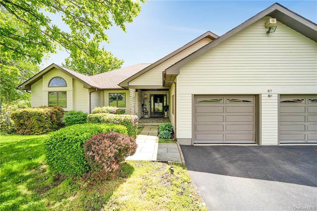 87 Cronomer Hts Drive - Photo 1