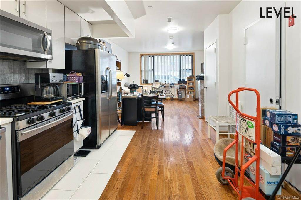 12-08 30th Drive - Photo 1
