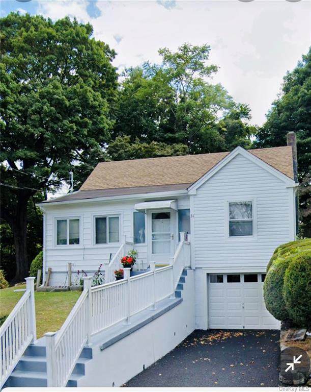 31 Dickinson Avenue - Photo 1