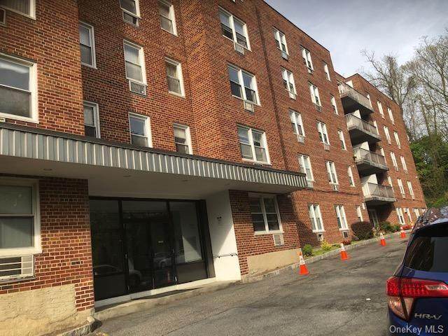 510 Midland Avenue - Photo 1