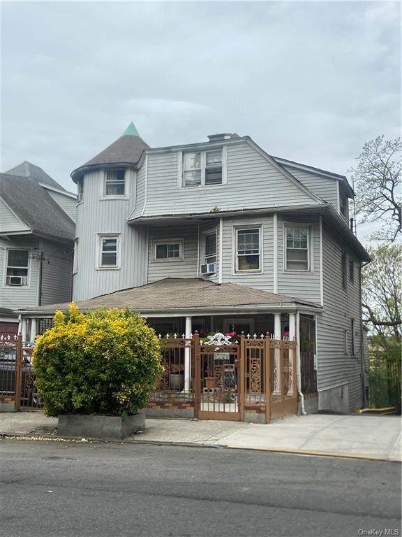 2523 Sedgwick Avenue - Photo 1