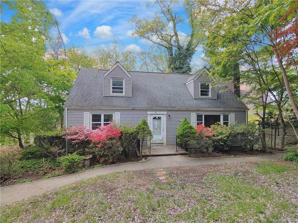 10 Beacon Hill Road - Photo 1