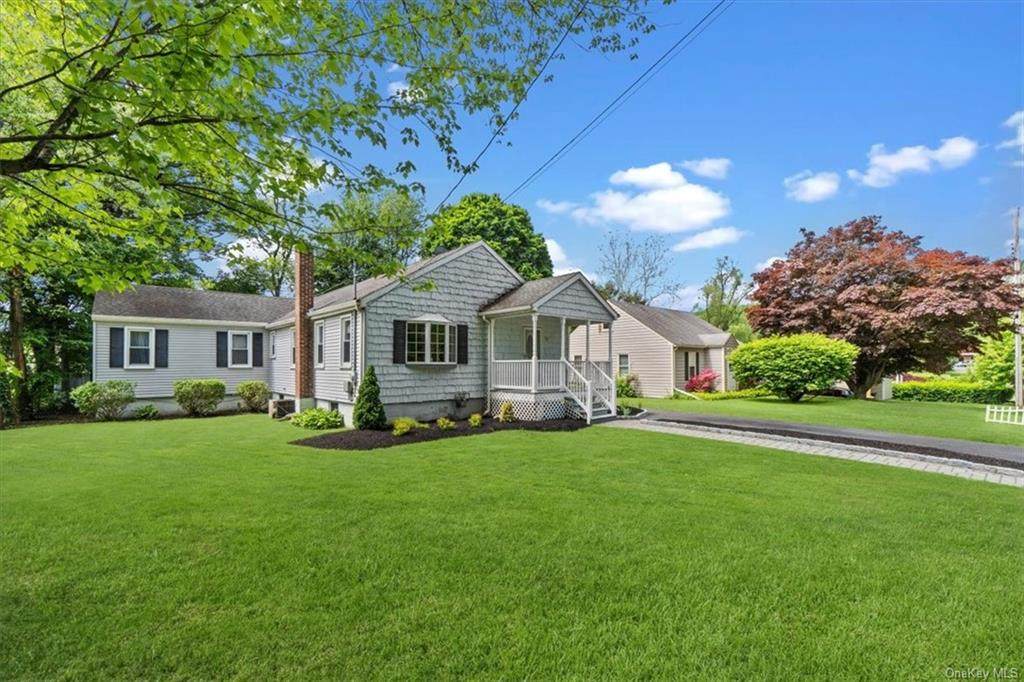 17 Locust Avenue - Photo 1