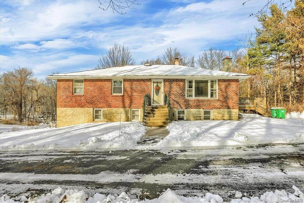 212 N Smith Road - Photo 1