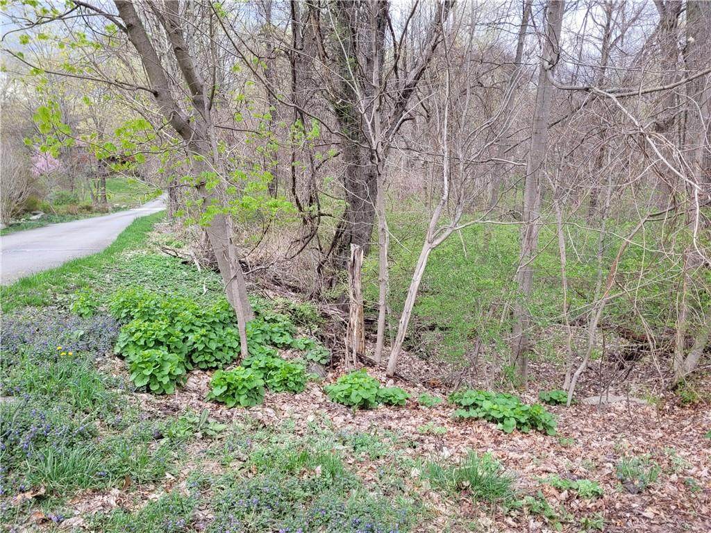 29 Fowler Avenue - Photo 1