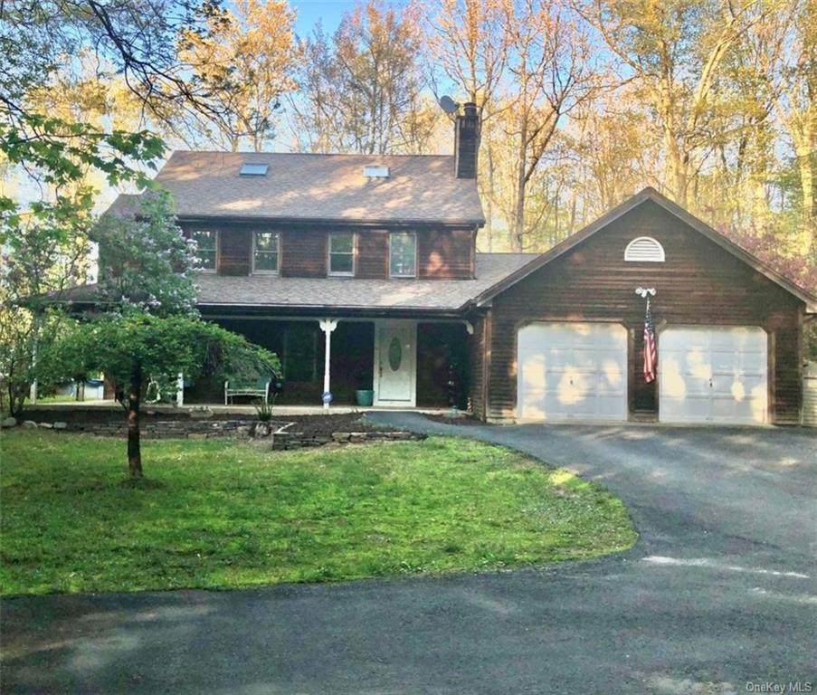 25 Old Farm Road - Photo 1