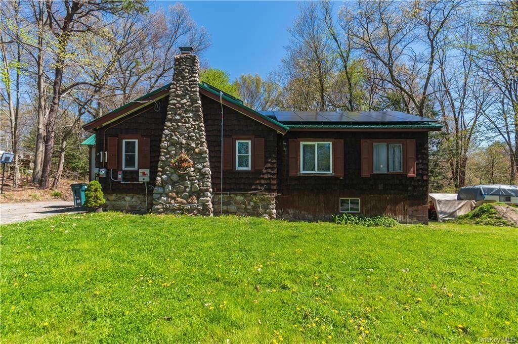 11 Hemlock Road - Photo 1