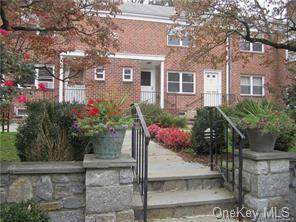 24 Wappanocca Avenue - Photo 1