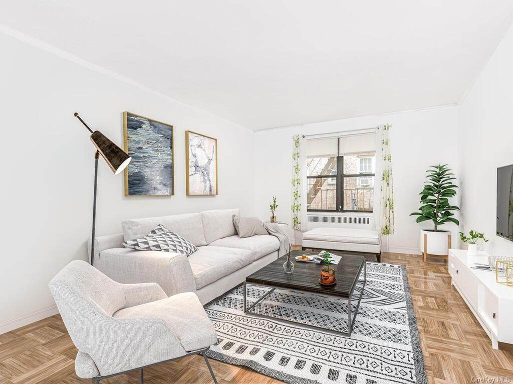 675 Walton Avenue - Photo 1