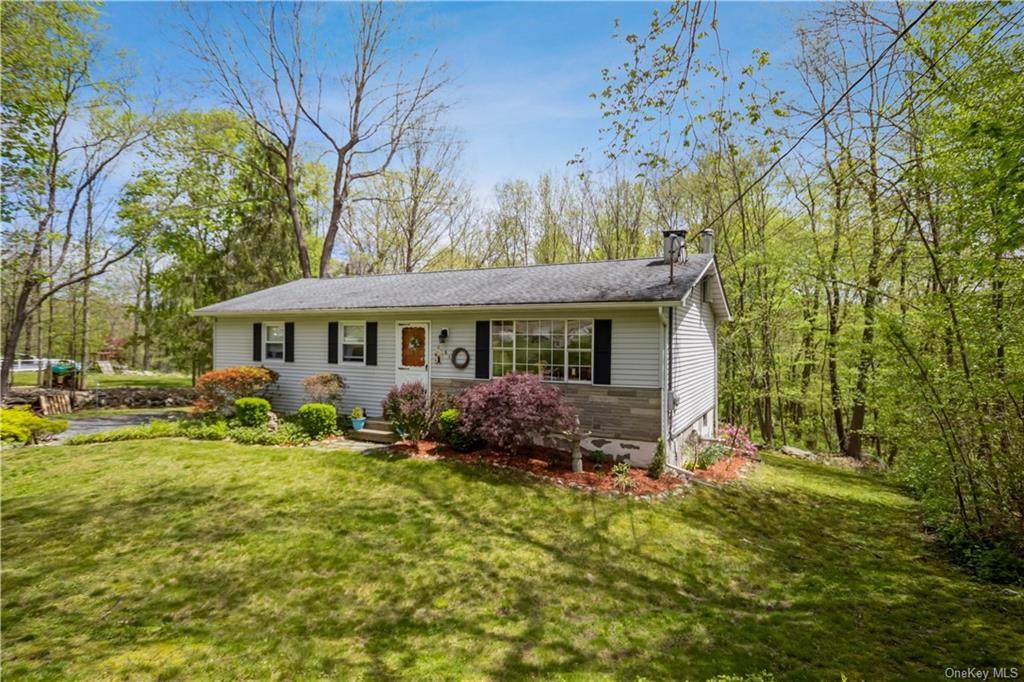 61 Cherry Lane - Photo 1
