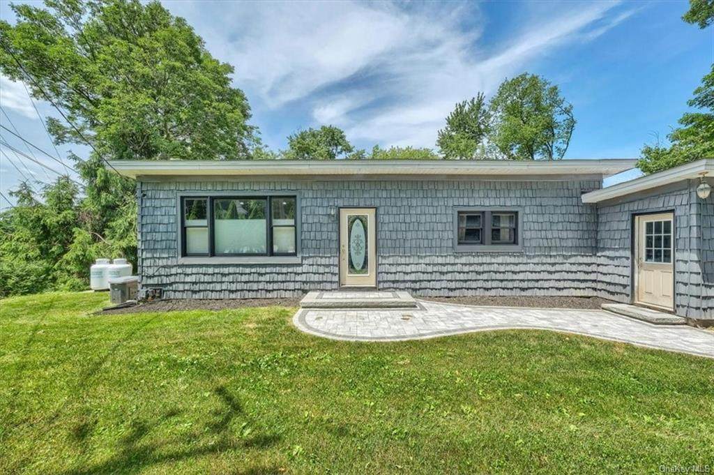 585 Shore Drive - Photo 1