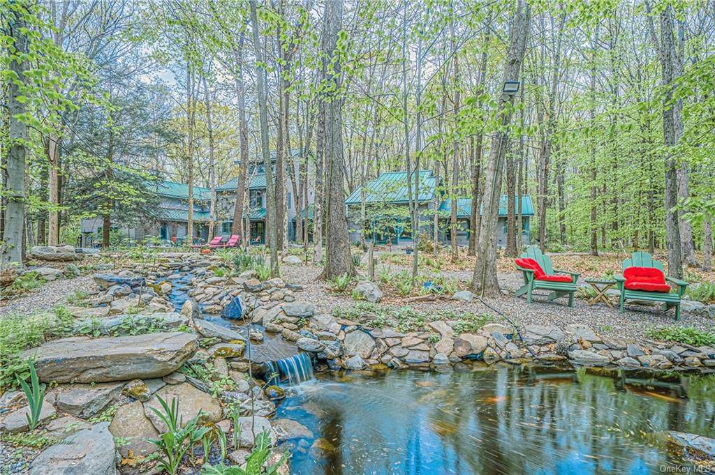 15 Cox Drive - Photo 1