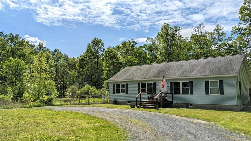 34 Pioneer Road - Photo 1