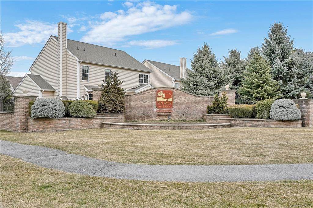 226 Roosevelt Drive - Photo 1