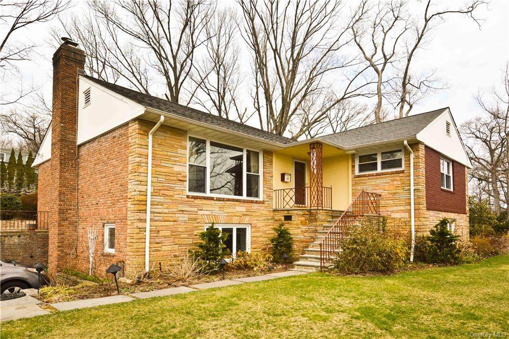 319 Old Colony Road - Photo 1