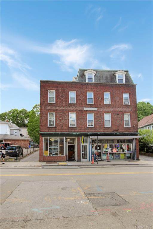 747 South Street - Photo 1