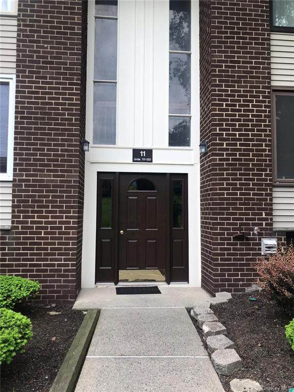114 Country Club Lane - Photo 1