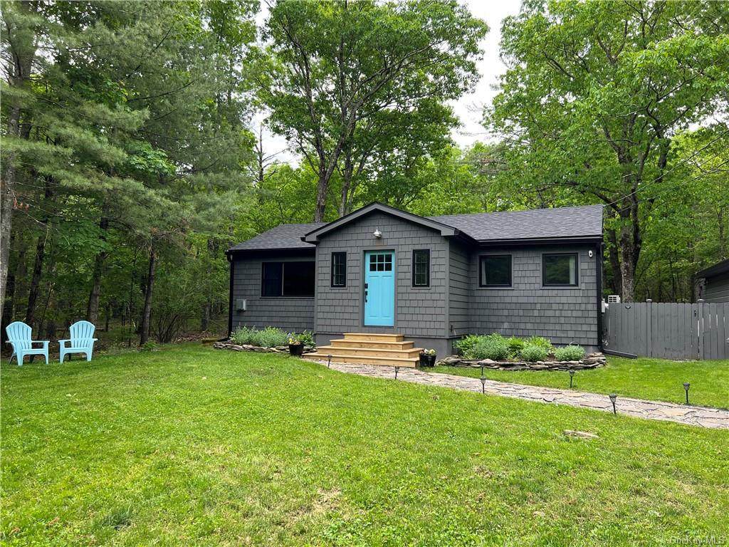 274 Chestnut Hill Road - Photo 1