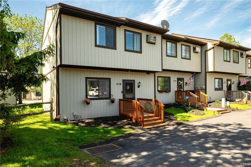 8001 Chelsea Cove - Photo 1
