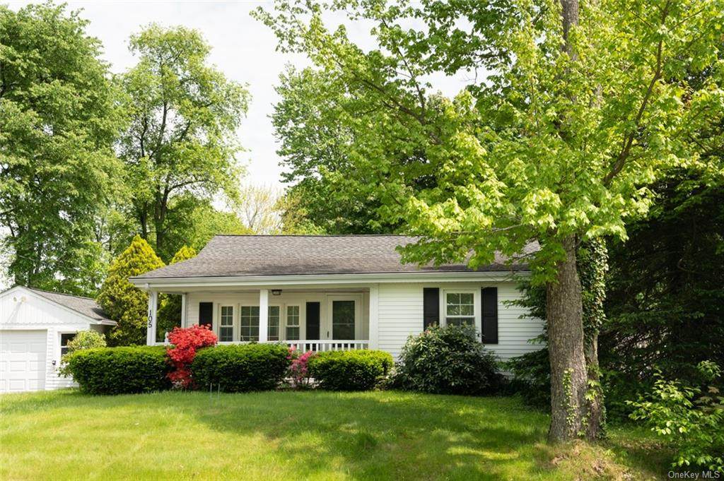 105 Parkview Street - Photo 1