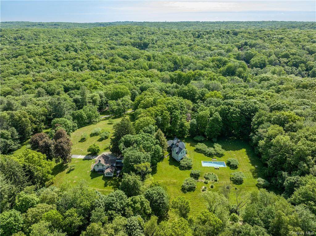 324 Salem Road - Photo 1