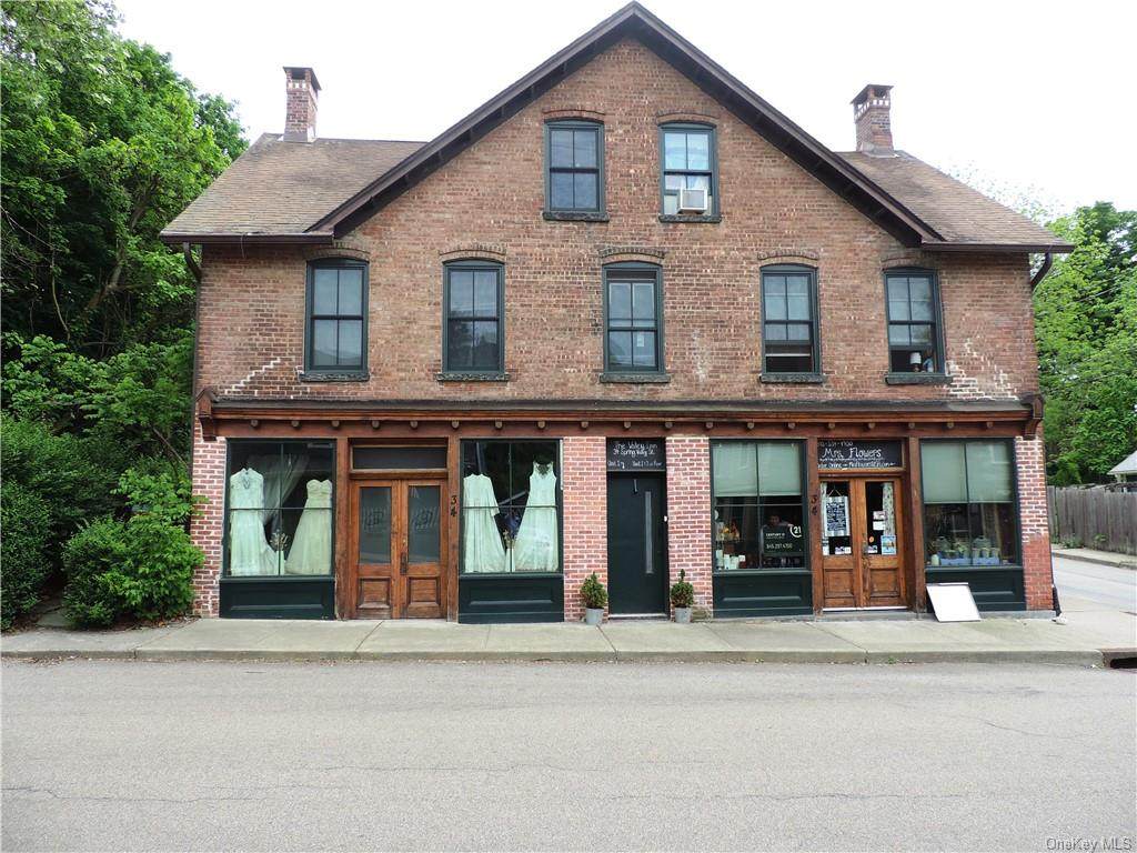 34 Spring Valley Street - Photo 1