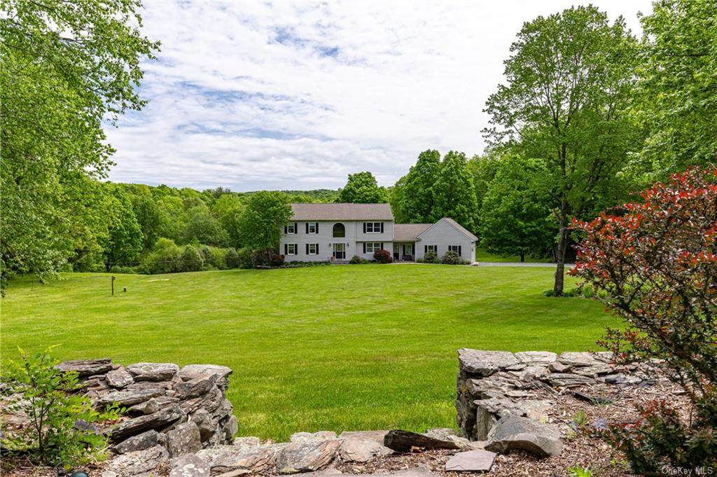 632 Traver Road - Photo 1