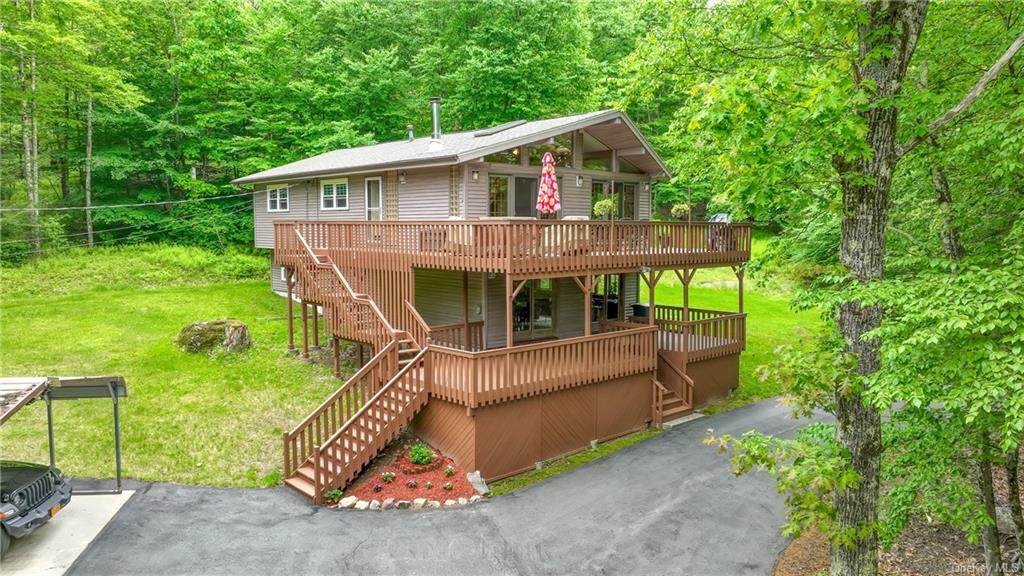 165 Davos Road - Photo 1