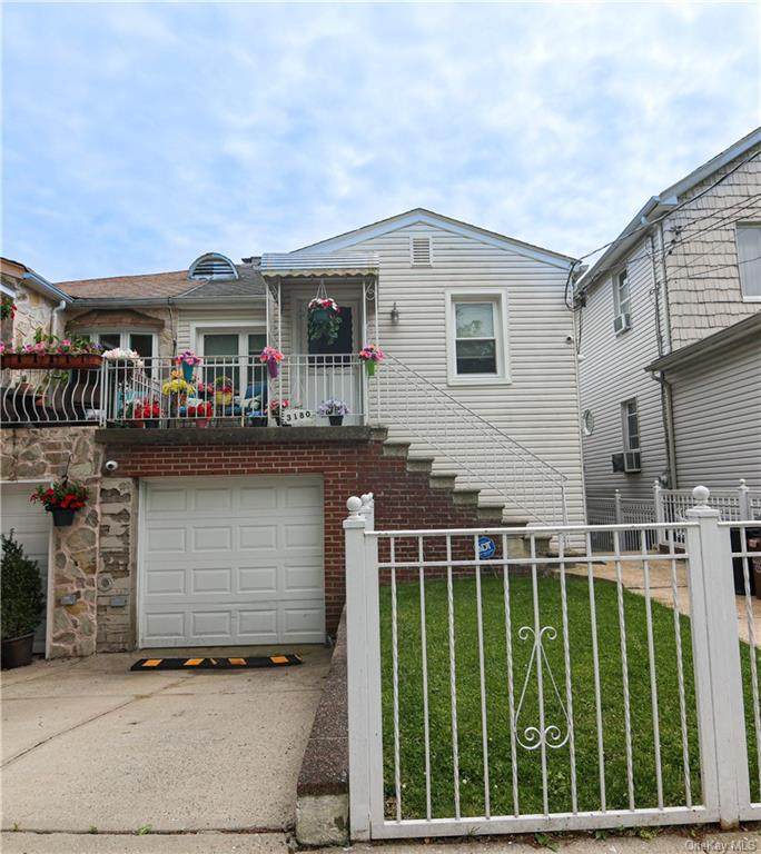 3180 Rawlins Avenue - Photo 1