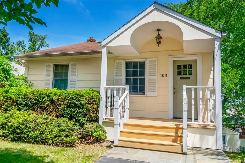 103 Kingsley Drive - Photo 1
