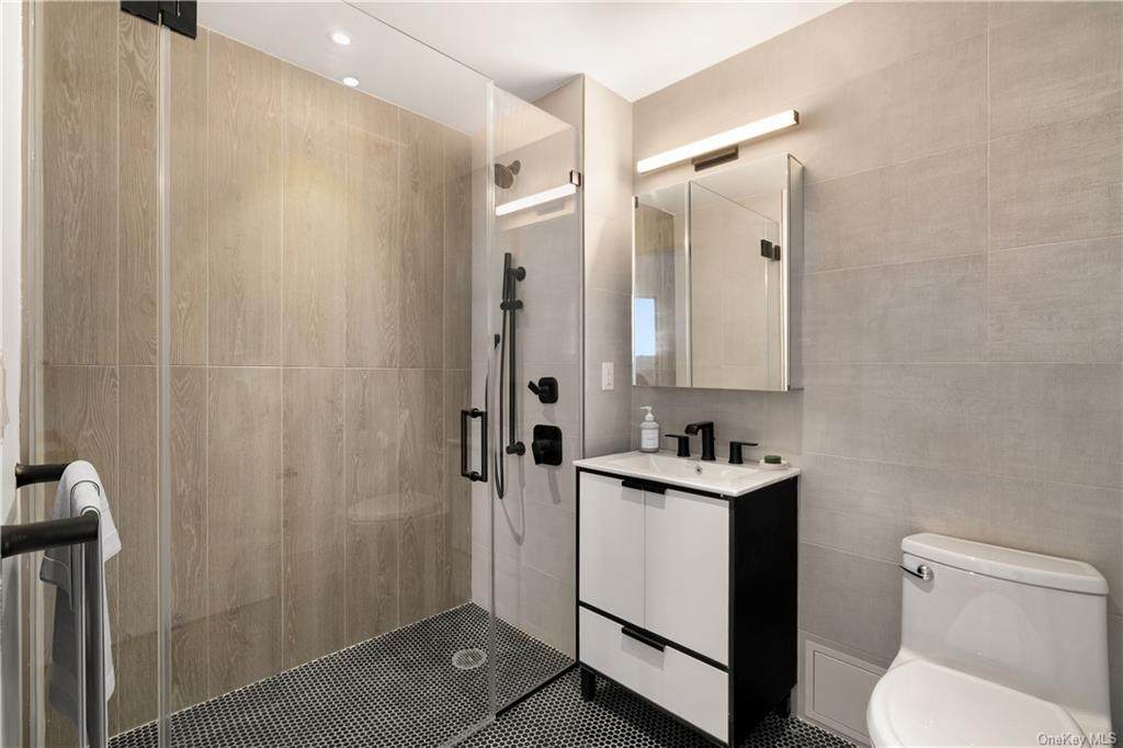 2395 Palisade Avenue - Photo 1
