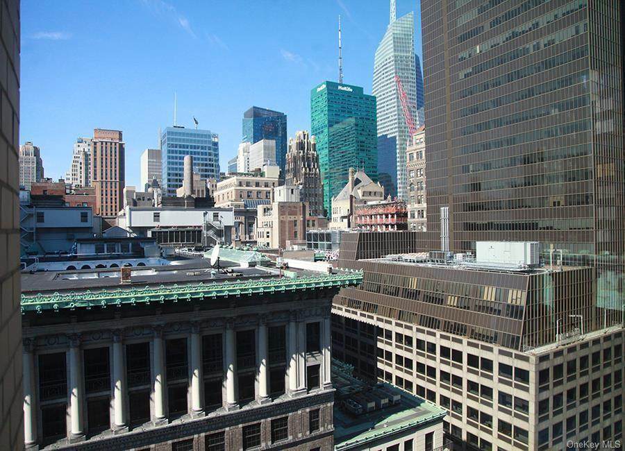 425 5th Avenue - Photo 1