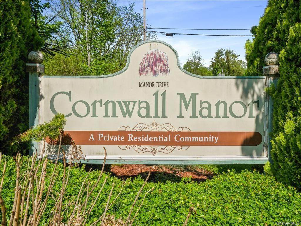 19 Manor Drive - Photo 1