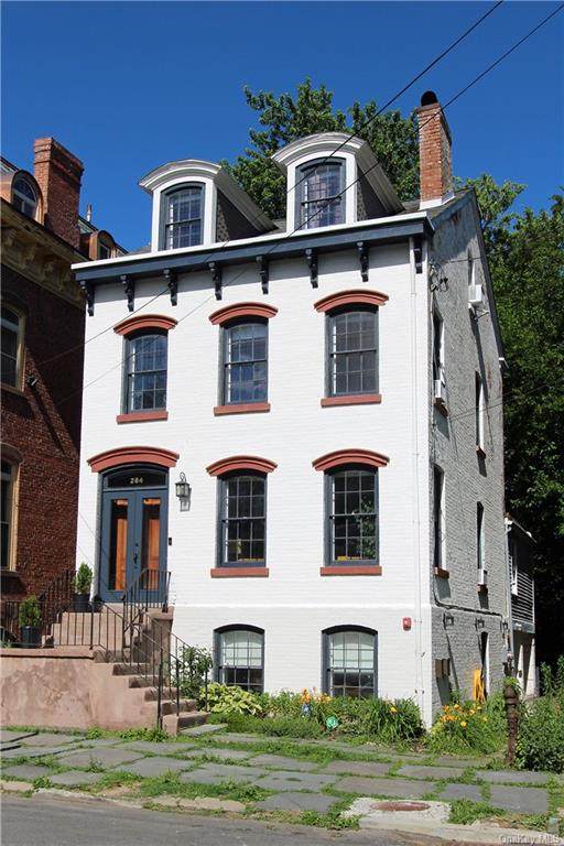 284 Liberty Street - Photo 1