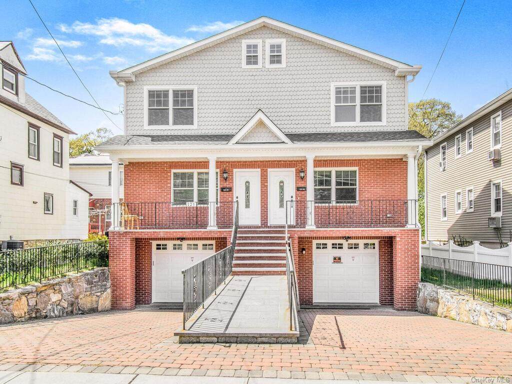 129 Crescent Place - Photo 1