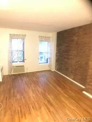 179 E 78th Street - Photo 1