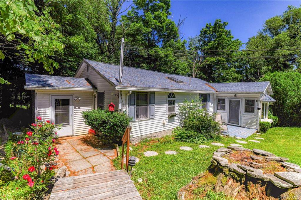 87 Highview Terrace - Photo 1