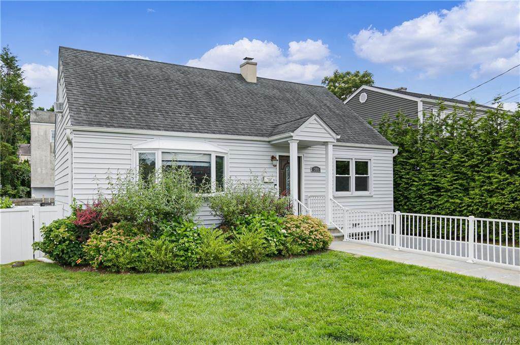 308 Bishop Place - Photo 1