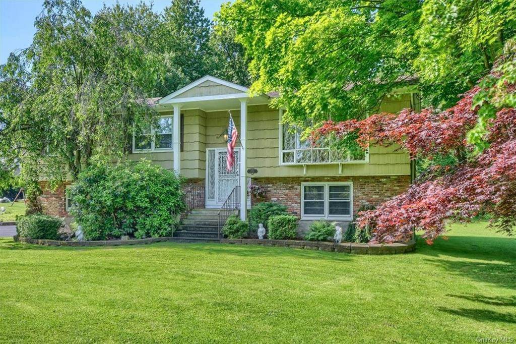 553 Cross Hill Lane - Photo 1
