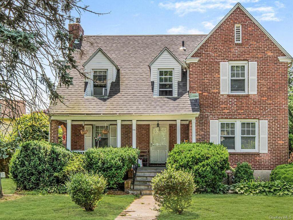 104 Stephenson Boulevard - Photo 1