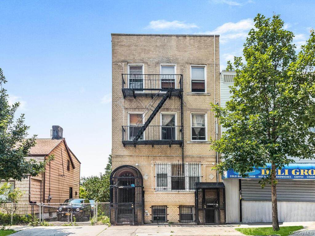 1565 Saint Peters Avenue - Photo 1