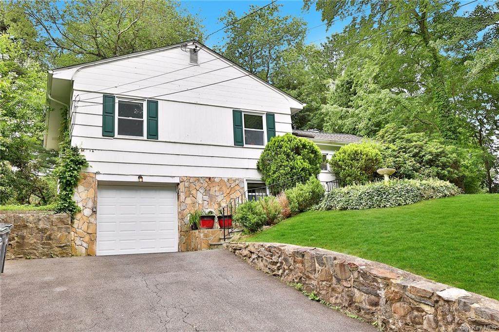 469 Rosedale Avenue - Photo 1