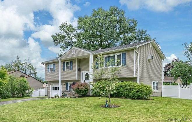 407 Carlton Circle - Photo 1