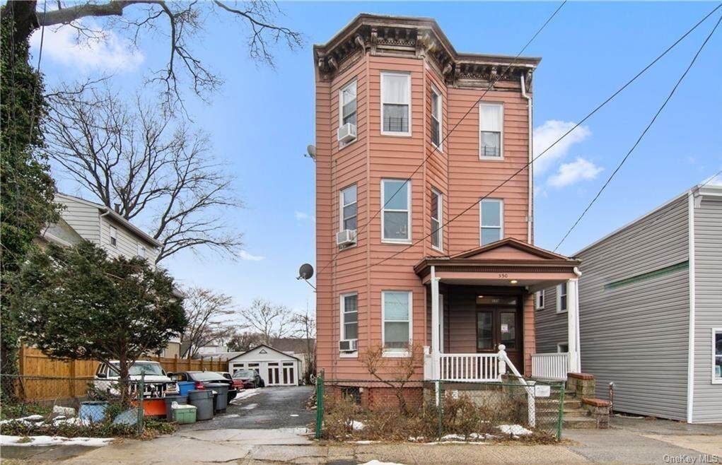 550 8th Avenue - Photo 1