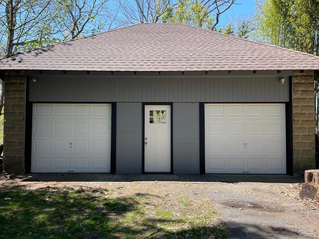 28 Idlewild Park Drive - Photo 1